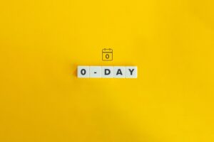 zero-day label, yellow background