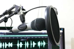 11 Best Tech Podcasts for Beginners