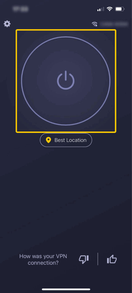 Captura de la pantalla principal de conexión en la app de CyberGhost VPN para iPhone, con la VPN desconectada