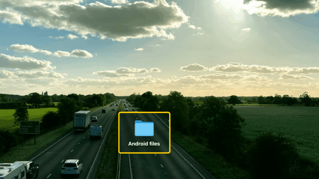 Screenshot of a desktop screen on macOS. There's only one folder called "Android files," which is enlarged and highlighted.
